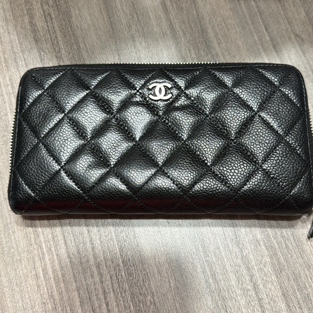 CHANEL Black Quilted Wallet